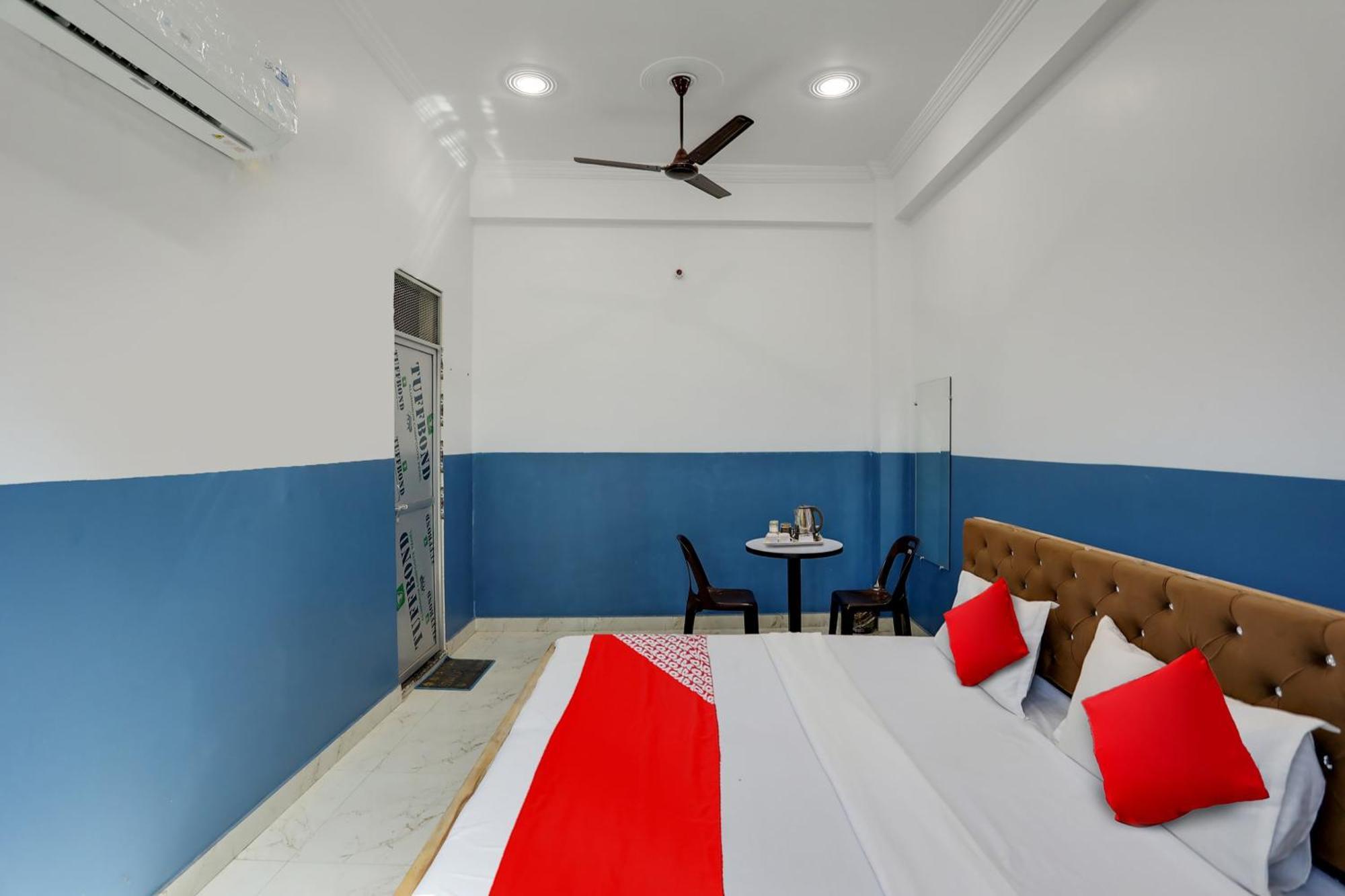 Hotel O Kiran Raj Palace Kanpur Buitenkant foto