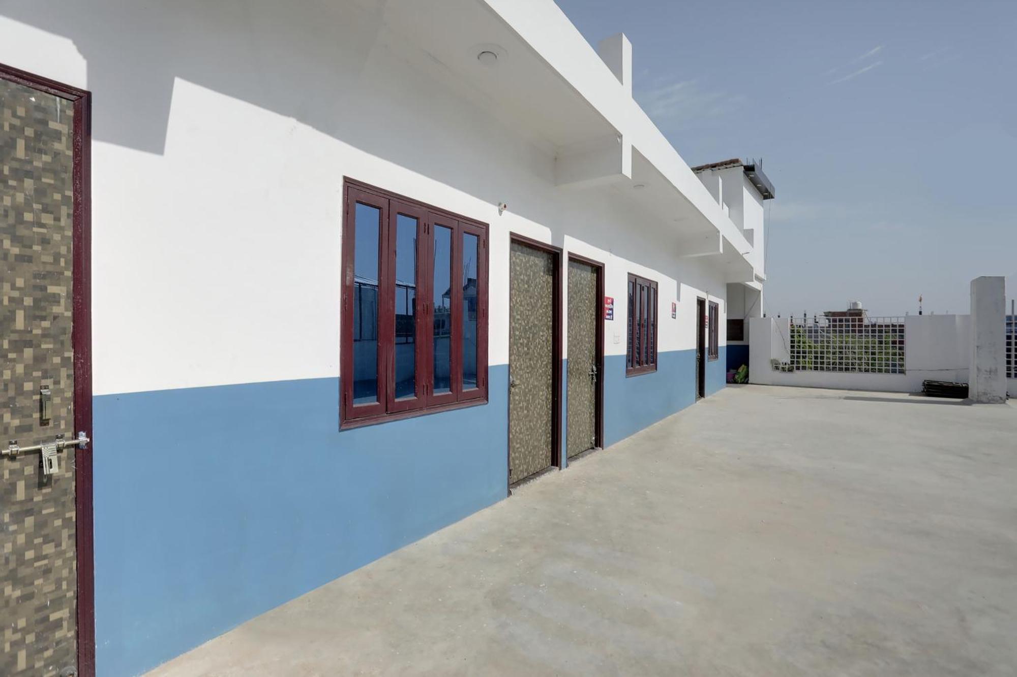 Hotel O Kiran Raj Palace Kanpur Buitenkant foto